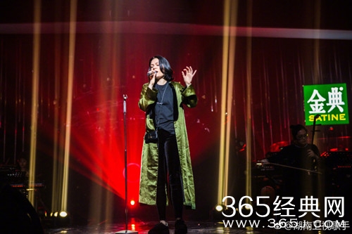 结石姐回归2018歌手 第9期她演唱什么曲目