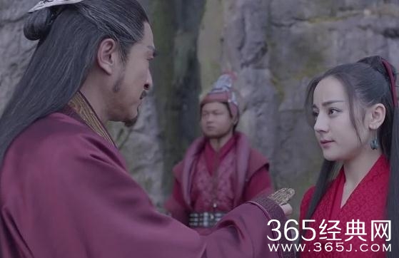 烈火如歌烈明镜和战飞天是什么关系