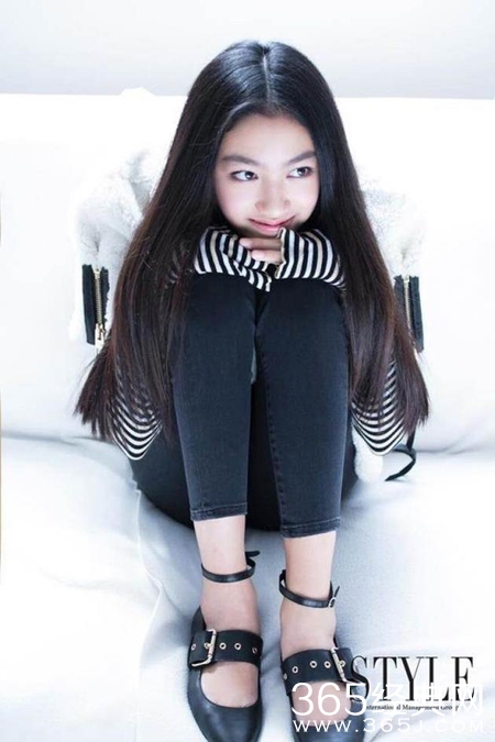 任达华女儿出道，年仅13岁入行模特