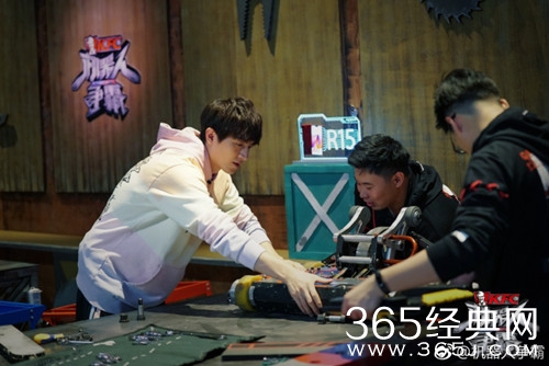 这就是铁甲和机器人争霸哪个节目更好看