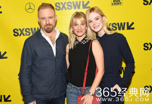 《加尔维斯顿》，讲述被追杀的男人与妓女的故事