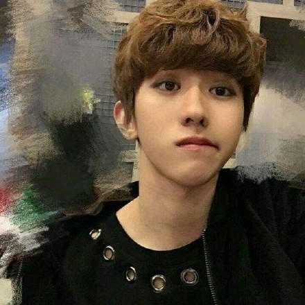 蔡徐坤合约案遭反诉，人留下还要赔上5000万