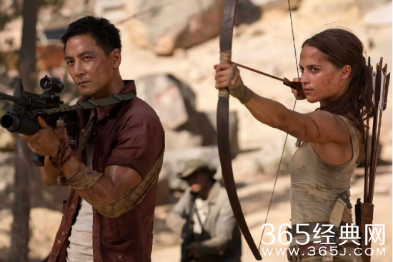【侃侃殿影】第八十九期：上映首日票房即将破亿，古墓丽影会成为3月电影爆款么?