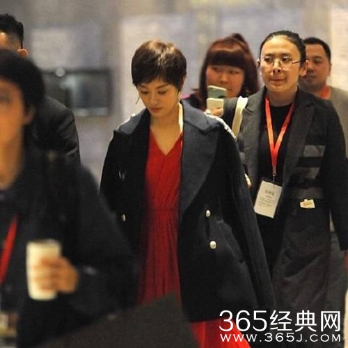 孙俪经纪人被嘲胖回原形，孙俪帮腔超暖心