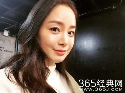 金泰熙产后复出晒近照，依旧很美
