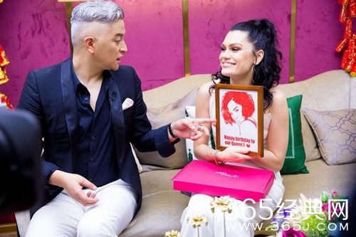 歌手2018Jessie J的帮帮唱歌手是谁