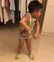 小鱼儿跳舞，可爱至极