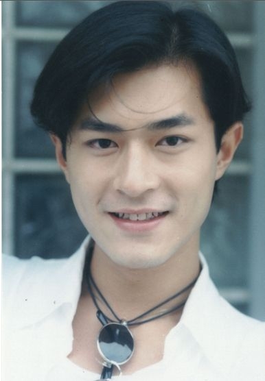 【娱情小卖部】六十三期：杨幂承诺捐赠未兑现，被质疑诈捐，回应：是合伙人跑路