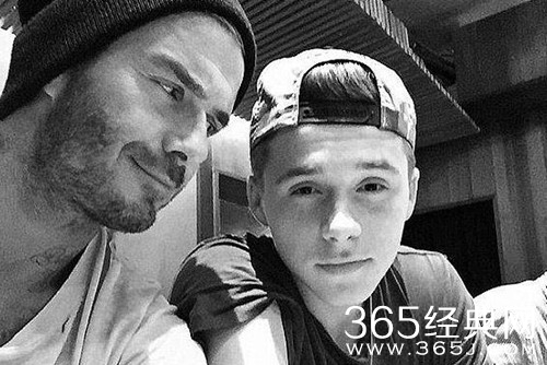 【就是个水槽】第四十九期：剑眉刷屏时代要过去？细数内地欧美男星的眉型！