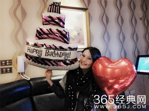 周蕙生日狂收蛋糕：离马甲线越来越远