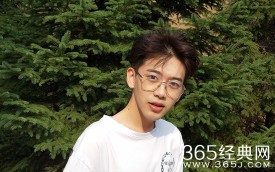 【卫视剧能说】第一百零二期：南笙、黄灿灿、费启鸣纷纷拍起电视剧，网红的归宿难道都是娱乐圈？