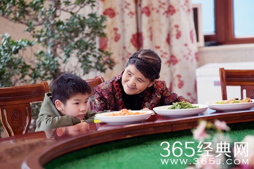 妈妈是超人第3季安迪为什么喜欢奶奶而不喜欢妈妈黄圣依