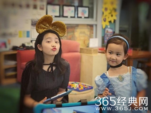 多多和多妹玩cosplay成瘾，孙莉发博吐槽