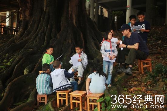 同一堂课是一档什么综艺 同一堂课嘉宾阵容