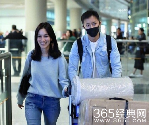 韩庚卢靖姗频频发糖，合体现身机场秀恩爱