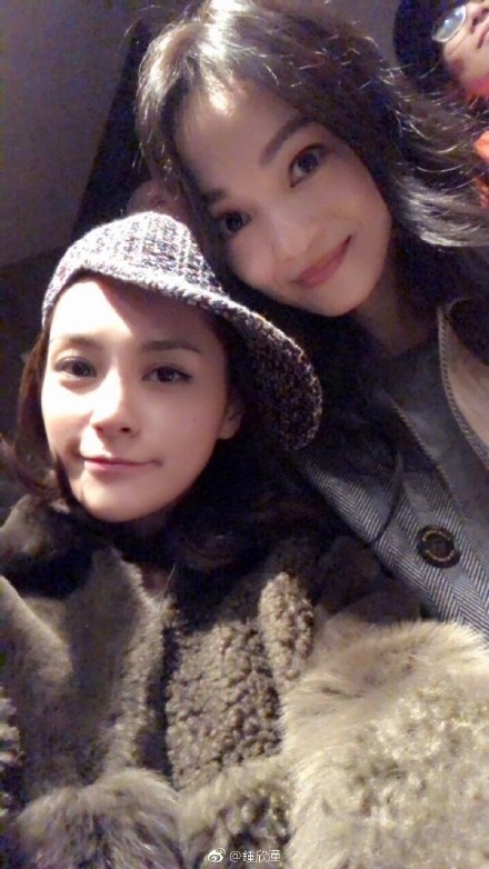阿娇发文力挺张韶涵，果然长得好看的在一起玩
