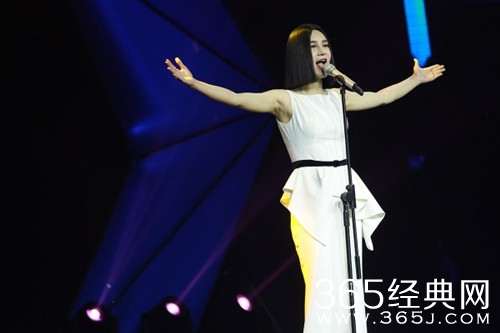 尚雯婕发文力挺蔡徐坤 尚雯婕蔡徐坤是什么关系