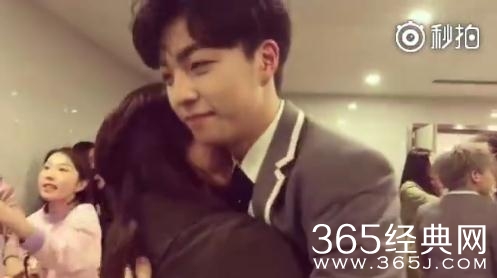 陈立农说身在何处的爸爸是怎么回事 他爸爸去哪了