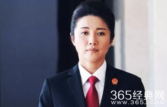 阳光下的法庭凤凰山闹鬼事件的真相是什么