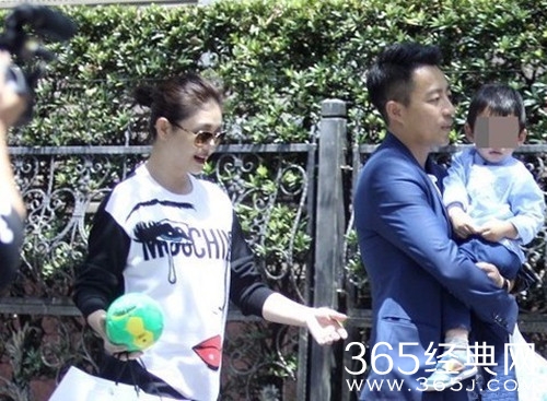 大S孕肚明显，被网友质疑不止七周