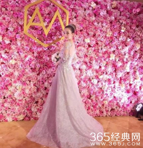 郭富城方媛婚照曝光，十分郎才女貌