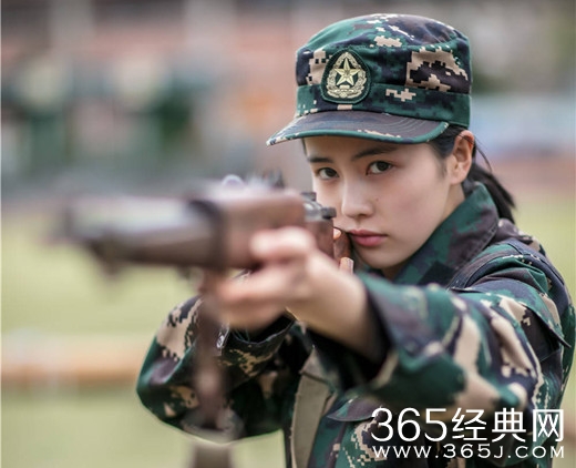 烈火军校谢襄是由谁扮演的
