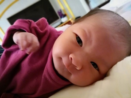 曹云金女儿正脸照曝光，网友：太像了