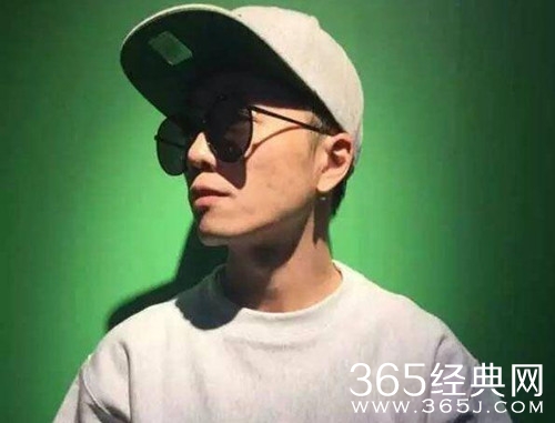 这就是街舞王子奇晋级12强了吗 王子奇个人资料介绍