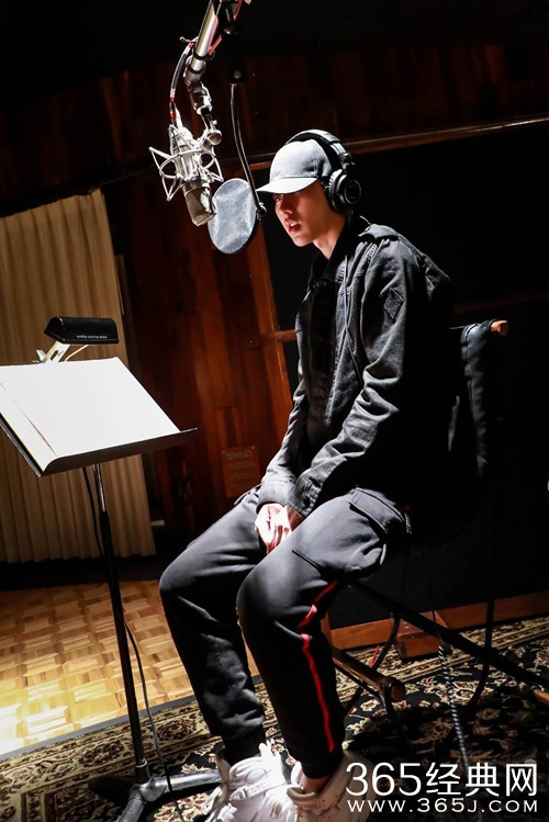 蔡徐坤第二首原创歌曲正在录制，第一首原创歌曲被扒