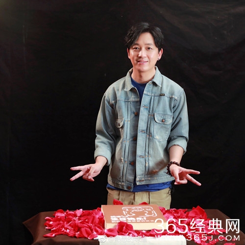 潘粤明瘦了，减肥成功的秘诀竟是这样