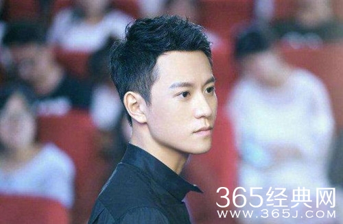 【就是个水槽】第七十八期：泡沫之夏又出新版？！夸张到尴尬的原著外貌描写和新旧版选角对比了解一下？