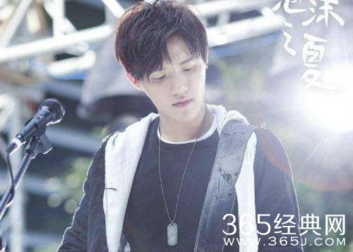 【就是个水槽】第七十八期：泡沫之夏又出新版？！夸张到尴尬的原著外貌描写和新旧版选角对比了解一下？