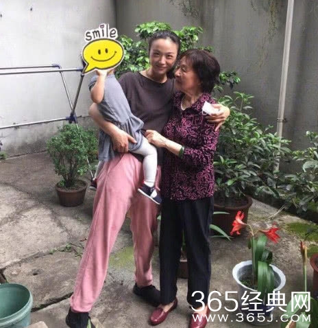 汤唯携女探望老师，只为兑现承诺？