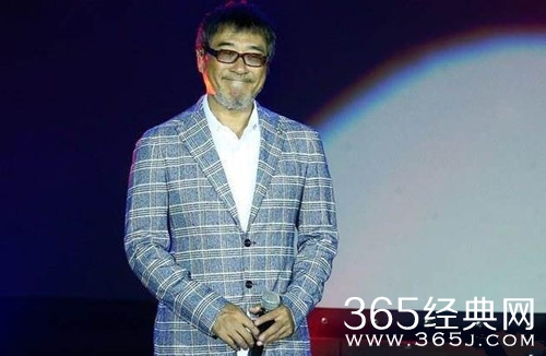 李宗盛疑再婚，现任娇妻与继女相处融洽