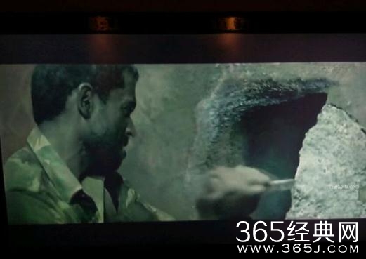 【就是个水槽】第八十九期：你拍的异常悲壮，我却用来放松心情，印度抗中神片《第三次世界大战》了解一下？