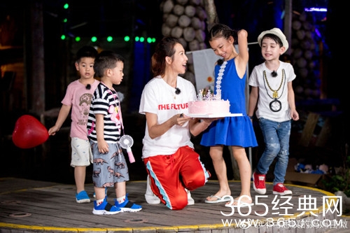 蔡少芬为什么带两个女儿参加不可思议的妈妈第2季