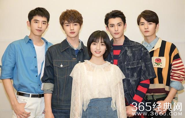 【综艺甜饼】第138期：谢娜回归《快本》连连失误，真正原因竟和张杰有关