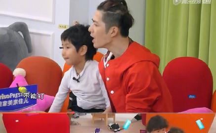 放开我北鼻3陈学冬发火获育儿专家好评 他是怎么做的