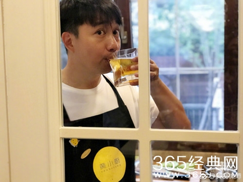 【综艺甜饼】第142期：为什么向往的生活黄磊做完饭后吃的却不多，难道并不好吃吗？