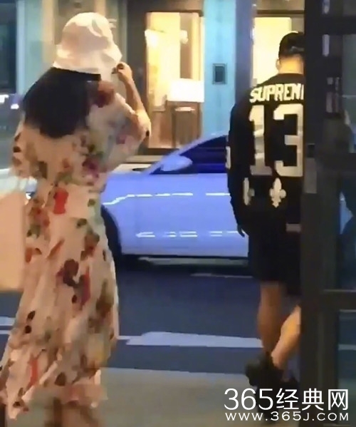 偶遇太阳闵孝琳，这碗狗粮是甜的