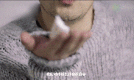 继吹雪后，雷佳音刘昊再撞造型