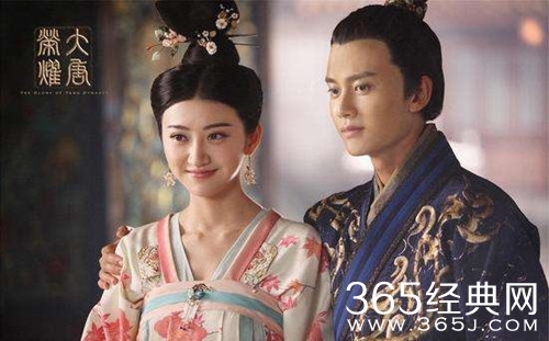 【就是个水槽】第104期：《萌妃驾到》开播，这些年的古装剧中的女装流行你注意到了吗？