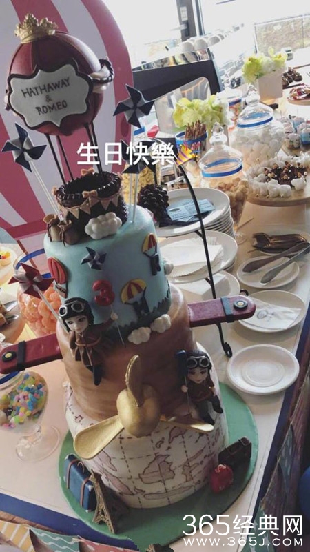 周杰伦昆凌为儿子办生日派对，现场十分的温馨