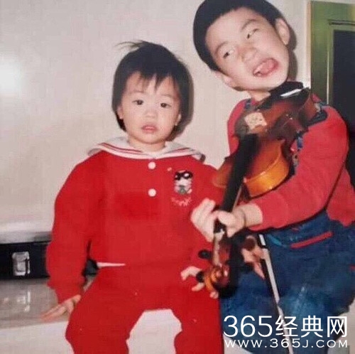刘宪华童年旧照曝光，网友：从小皮到大