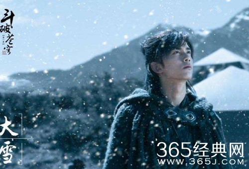 【就是个水槽】第111期：武动乾坤斗破苍穹撞档暑假，同一个作者同一个套路，你更想看哪一部？