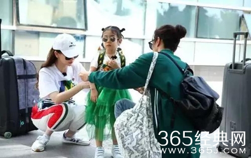 【综艺甜饼】第154期：比《爸爸去哪儿》更精彩，18岁陈飞宇成奶爸