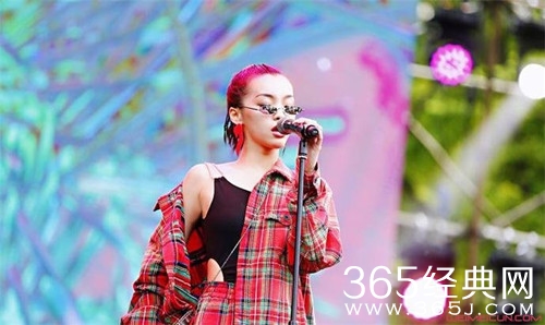 今年参加中国新说唱的女rapper都有谁