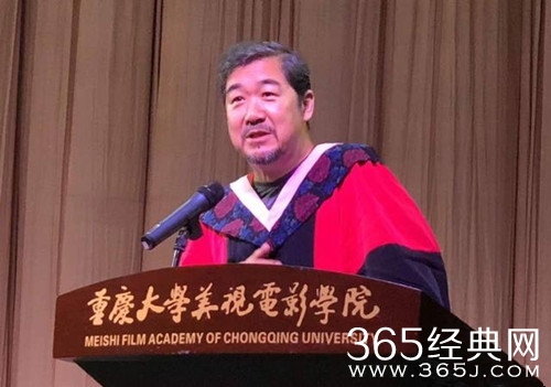 张国立毕业典礼谈整容 颠覆了艺术审美