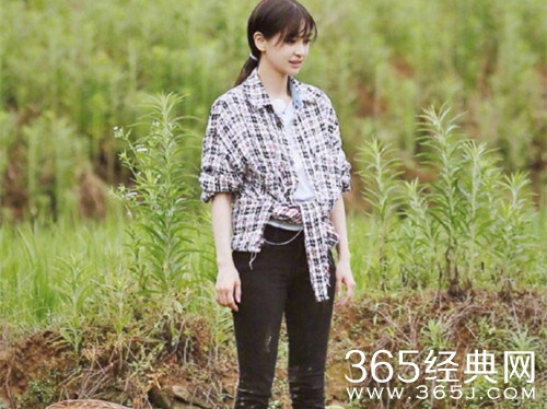 【综艺甜饼】第158期：baby做客蘑菇屋，又劈柴又切菜，是真贤惠还是作秀？