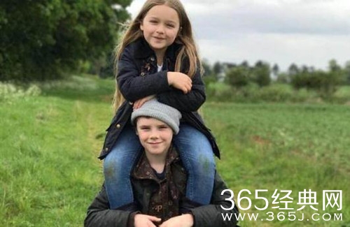 就是个水槽117：《快把我哥带走》热播，还在羡慕别人家的哥哥吗？户口本哥哥来一个？